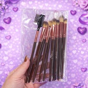 Rose Gold Makeup Brush Set
